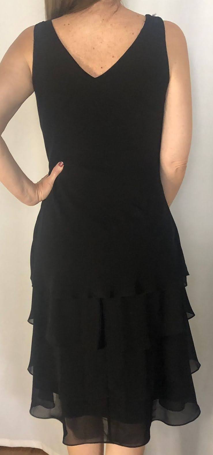 Vestido en capas S.L.FASHIONS Talla 10