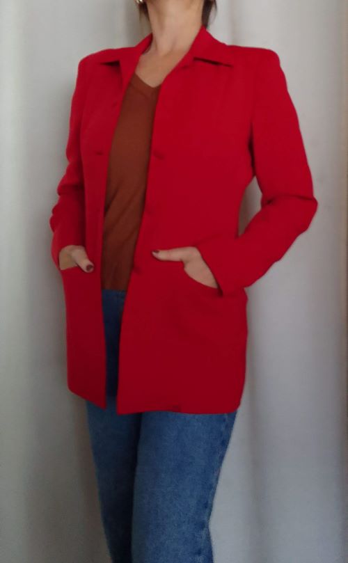 ABRIGO ROJO Talla L Estado 10/10